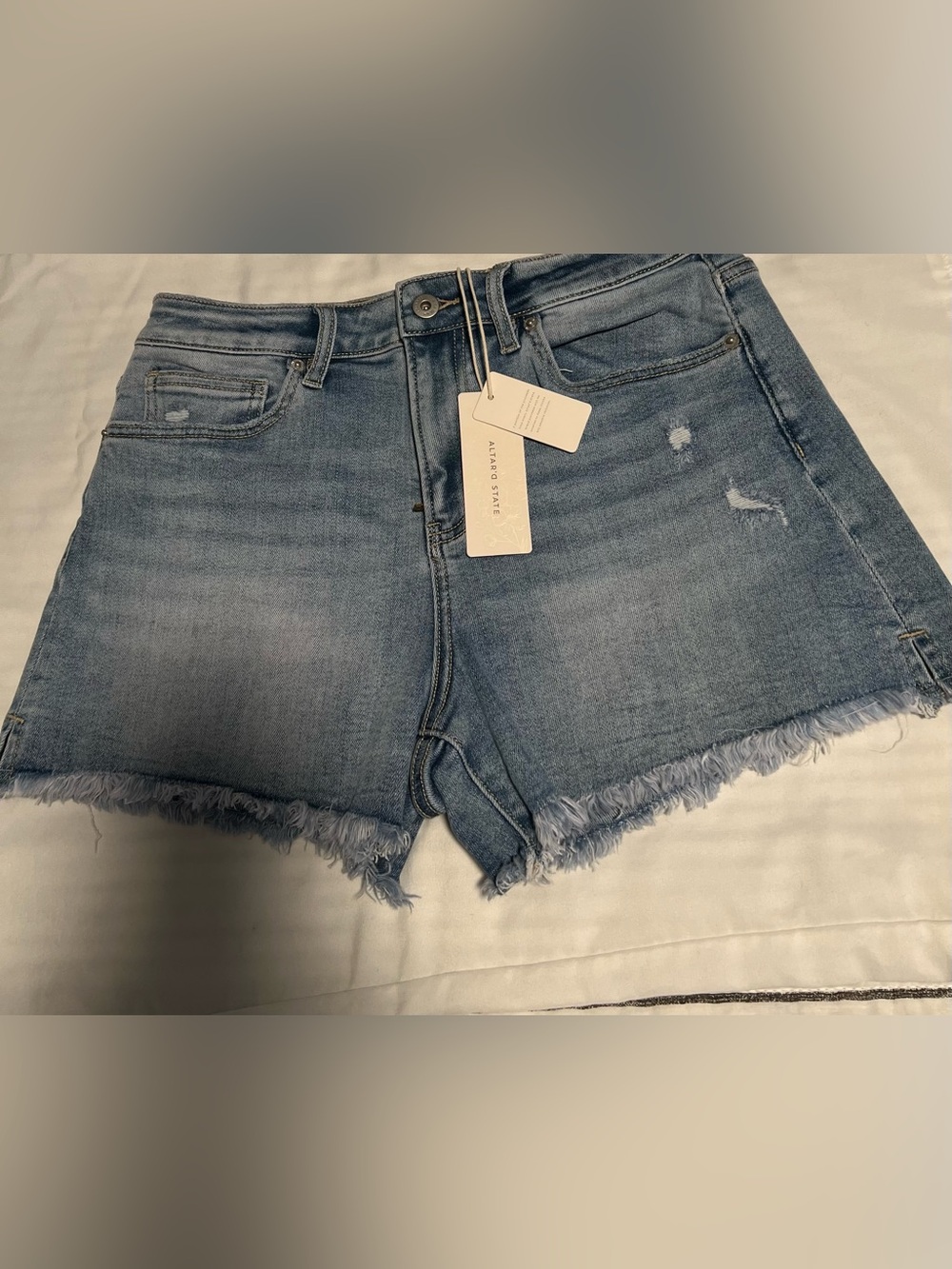 ALTAR’D STATE JEAN CUTOFF SHORTS, NWT, SIZE M, BIN 1